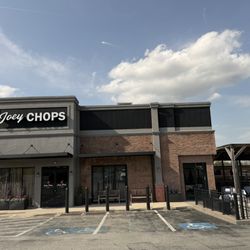 Joey Chops - Exterior