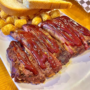 Detour 19 - St. Louis Style Spare Ribs with Texas Toast and Tater Tots - Bars Near Me - Loretto, Minnesota