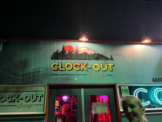 Clock-Out Lounge by null
