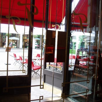 Tuttons Brasserie - Brasseries Near Me - London, XGL