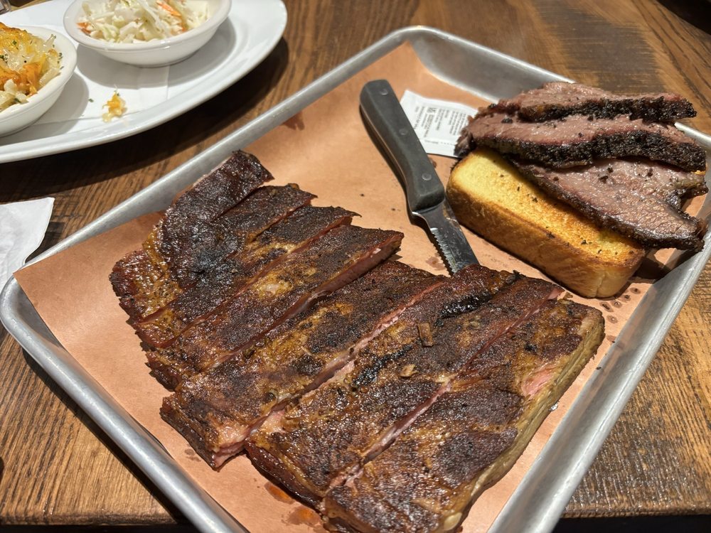 North and South Seafood & Smokehouse