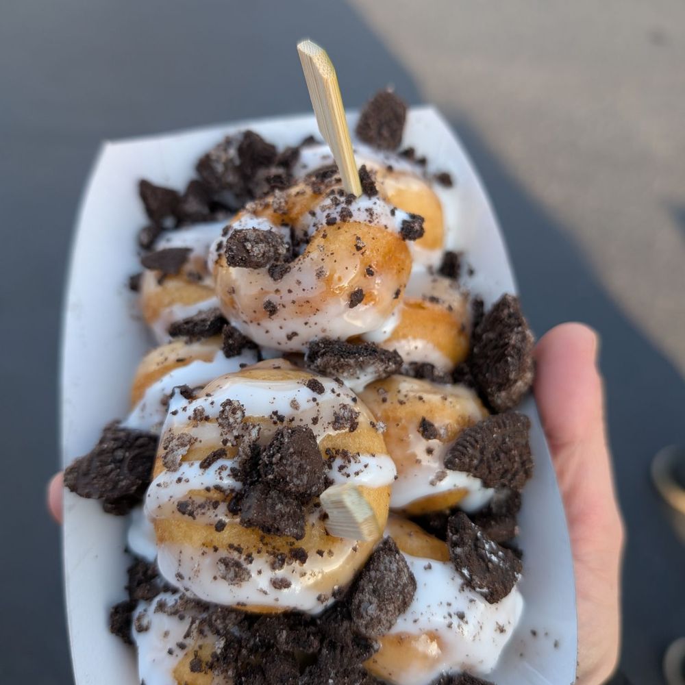 Drizzle D's - Donuts Near Me Drizzle D's - Donuts Near Me