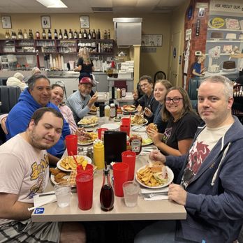 DZ Akin's - Delis Near Me - San Diego, California