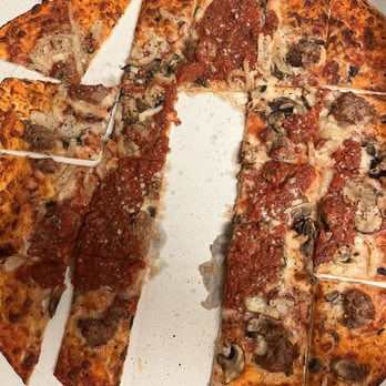 Giordano's - Pizza Near Me - Chicago, Illinois