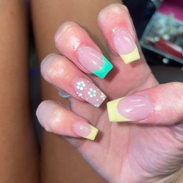 Full Set Nails with designs Full Set Nails with designs