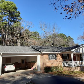 Odd Jobs and More - Picture of a house after I finished cleaning the roof and gutters - Handyman Near Me Odd Jobs and More - Picture of a house after I finished cleaning the roof and gutters - Handyman Near Me
