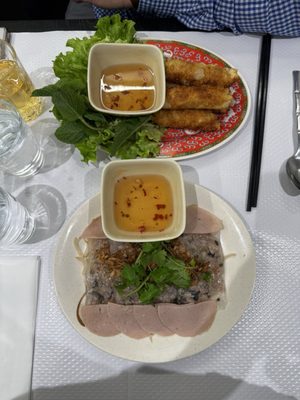 Phở Bánh Cuốn 14 by null