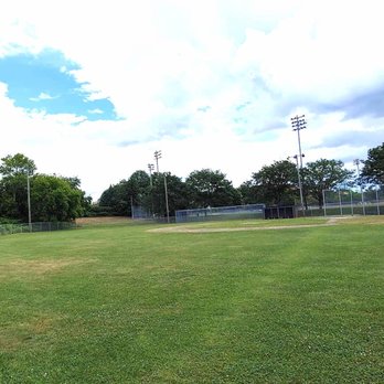 Prete Metcalf Fields - Parks Near Me - Providence, Rhode Island Prete Metcalf Fields - Parks Near Me - Providence, Rhode Island