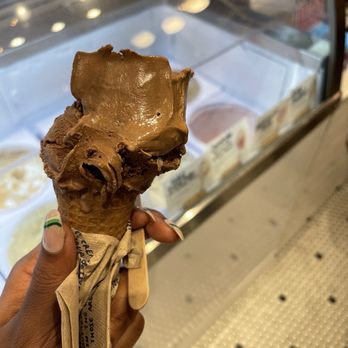 Jeni's Splendid Ice Creams - Ice Cream & Frozen Yogurt Near Me - Bethesda, Maryland