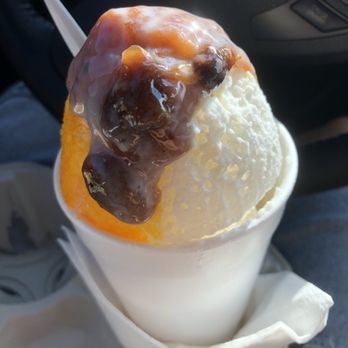 Mama Rosa's Ice - Pineapple (piña) , coconut (coco) , tamarind (tamarindo) and condensed milk (leche condensada). - Food Trucks Near Me - Arlington, Virginia Mama Rosa's Ice - Pineapple (piña) , coconut (coco) , tamarind (tamarindo) and condensed milk (leche condensada). - Food Trucks Near Me - Arlington, Virginia