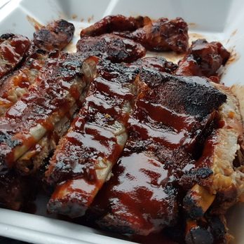 Memphis BBQ - They looked delicious, but unfortunately the ribs were chalky and chewy, either overcooked or just a bad rack, which can happen - Barbeque Near Me - Woodbridge, Ontario