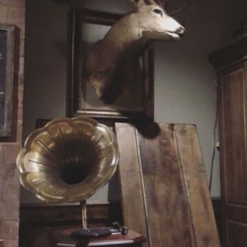 Apparition Room - Decor - Speakeasies Near Me - Temecula, California