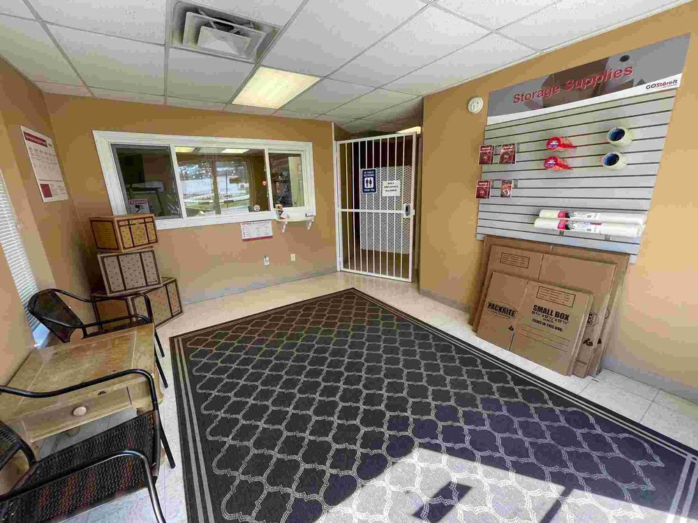 GO STORE IT SELF STORAGE 17 Photos 851 E Jefferson Pike
