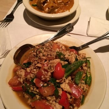 Dao Thai - Pad Kra-Prao and Mussaman Curry - Thai Near Me - Chicago, Illinois