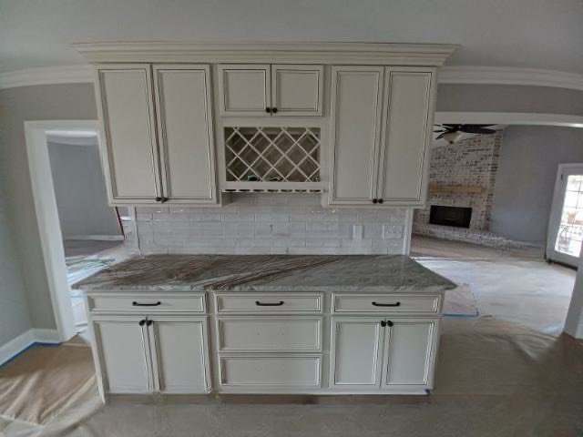 Slide of B&M Contractors