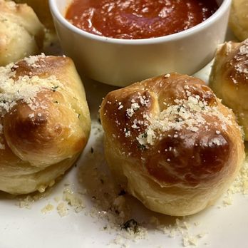 Chicago Brewing Company - Garlic knots - Breweries Near Me - Las Vegas, Nevada Chicago Brewing Company - Garlic knots - Breweries Near Me - Las Vegas, Nevada