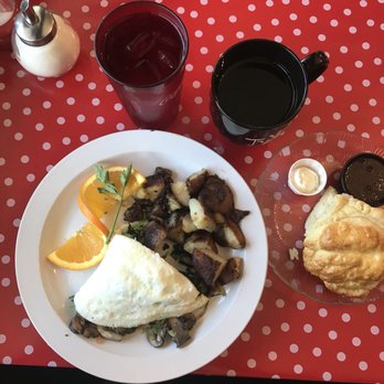 Trendy's - Breakfast & Brunch Near Me - Redding, California