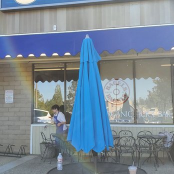 Flour Garden Bakery - Umbrellas for when it gets warm - Bakeries Near Me - Grass Valley, California Flour Garden Bakery - Umbrellas for when it gets warm - Bakeries Near Me - Grass Valley, California