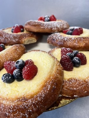 Friendly Food by null