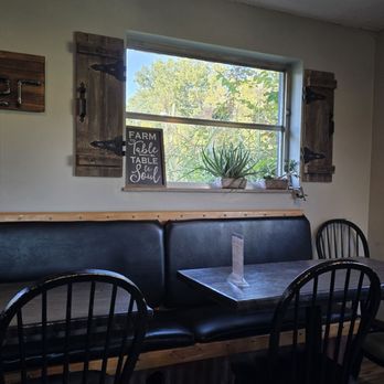 Bite - Interior - Diners Near Me - Milford, Ohio
