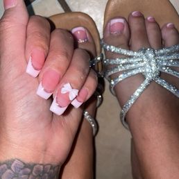 Tammy did my hands & Nancy did my feet