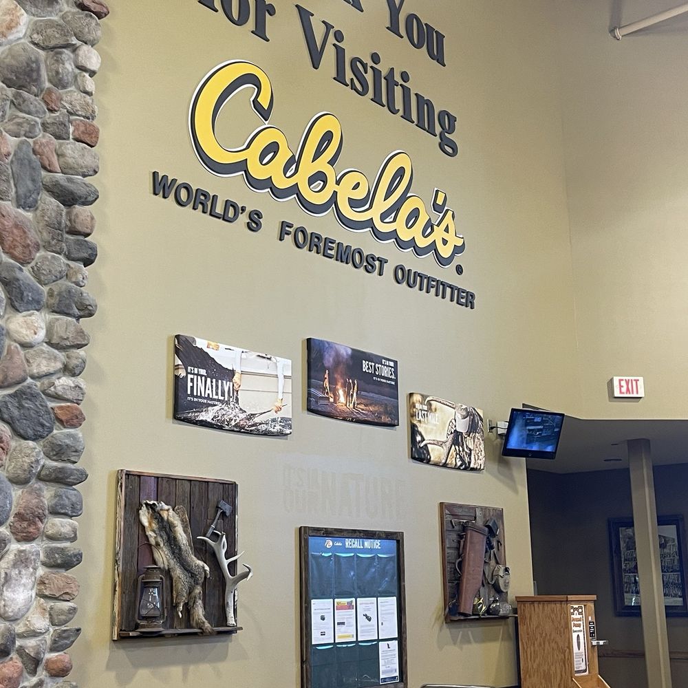 Cabela's - Exit sign. - Guns & Ammo Near Me - La Vista, Nebraska