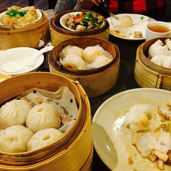 Elbow River Casino - Steamed BBQ Pork Buns 蠔皇叉燒包; Steamed Spare Rib in Black Bean Sauce 豉汁蒸排骨; Steamed Shrimp Dumpling 晶瑩蝦餃皇; etc. - Casinos Near Me - Calgary, Alberta