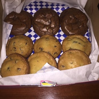Midnight Munchies Bakery - birthday cookie delivery compliments of midnight munchies - Food Delivery Services Near Me Midnight Munchies Bakery - birthday cookie delivery compliments of midnight munchies - Food Delivery Services Near Me