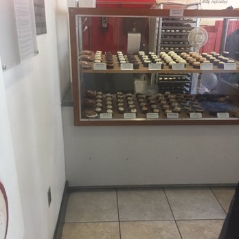 Red Velvet Cupcakery - Bakeries Near Me - Washington, DC, District of Columbia