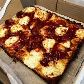 SquareHouse Pizza - Square Cheese Pizza with pepperoni, ricotta and HOT HONEY! - Pizza Near Me - Gainesville, Florida SquareHouse Pizza - Square Cheese Pizza with pepperoni, ricotta and HOT HONEY! - Pizza Near Me - Gainesville, Florida