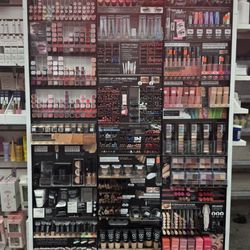Bravco Beauty  - Make up
