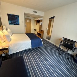 Holiday Inn Express Antwerp City-North