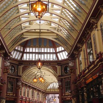 Leadenhall Market - Shopping Centers Near Me - London, XGL Leadenhall Market - Shopping Centers Near Me - London, XGL