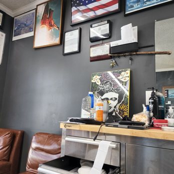 Marcelo's Barbershop - Barbers Near Me - Downey, California Marcelo's Barbershop - Barbers Near Me - Downey, California