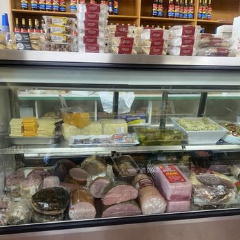 Gian's Delicatessen - Deli - Delis Near Me - Stockton, California