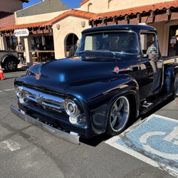Town of Carefree - Truck.