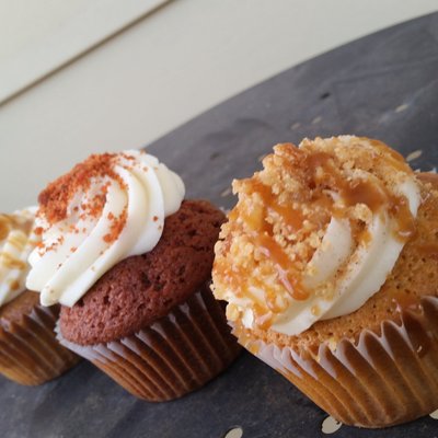 Mr. Bake Sweets by null