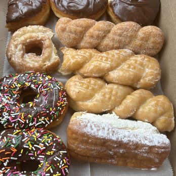 Golden Hands Bakery - Donuts Near Me - Cincinnati, Ohio Golden Hands Bakery - Donuts Near Me - Cincinnati, Ohio
