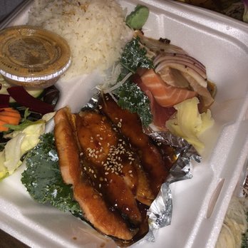 Kaze Sushi - Bento Box - Salmon Teriyaki and Sashimi - Sushi Bars Near Me - Palmdale, California Kaze Sushi - Bento Box - Salmon Teriyaki and Sashimi - Sushi Bars Near Me - Palmdale, California