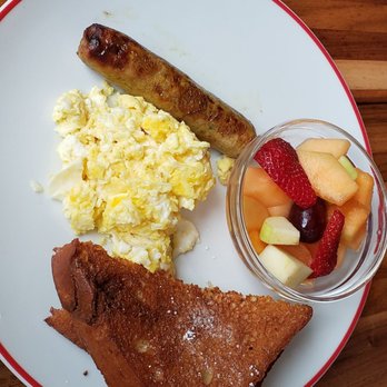 MoCo's Founding Farmers - Brunch - New American Near Me - Potomac, Maryland MoCo's Founding Farmers - Brunch - New American Near Me - Potomac, Maryland