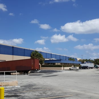 Mike Davis Professional Movers - 10.000 sf storage - Movers Near Me Mike Davis Professional Movers - 10.000 sf storage - Movers Near Me