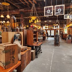 Old Portland Hardware & Architectural - Salesfloor