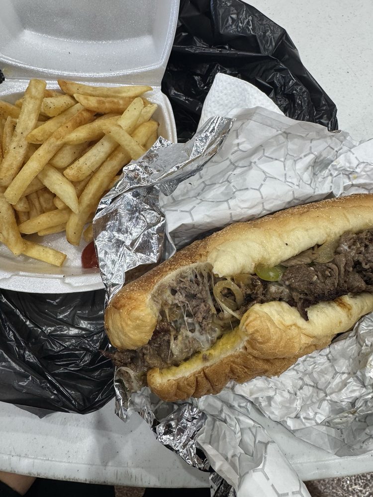 Food from Smiley's Soup and Sandwiches