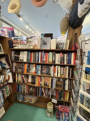 Nantucket Bookworks by null