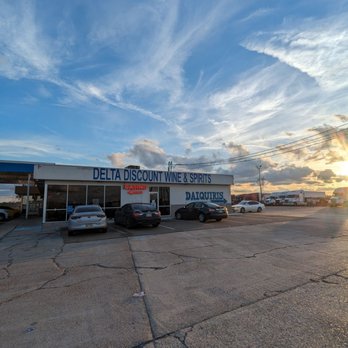 Delta Discount Wine & Spirits - the outside of the store - Drive-Thru Bars Near Me - Delta, Louisiana Delta Discount Wine & Spirits - the outside of the store - Drive-Thru Bars Near Me - Delta, Louisiana
