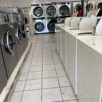 Maytag Coin Laundry - Laundromat Near Me - Hendersonville, Tennessee Maytag Coin Laundry - Laundromat Near Me - Hendersonville, Tennessee
