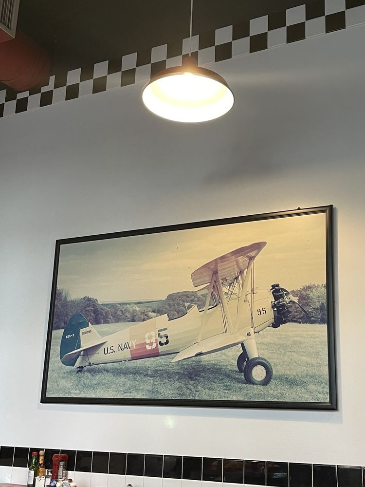 12th Ave. Cafe