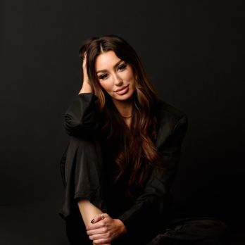 Makeup From Chelsey - Photo shoot glam - Makeup Artists Near Me