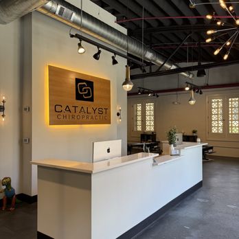 Catalyst Chiropractic - Catalyst Chiropractic Front Desk and Welcome area - Chiropractors Near Me - Charlotte, North Carolina Catalyst Chiropractic - Catalyst Chiropractic Front Desk and Welcome area - Chiropractors Near Me - Charlotte, North Carolina
