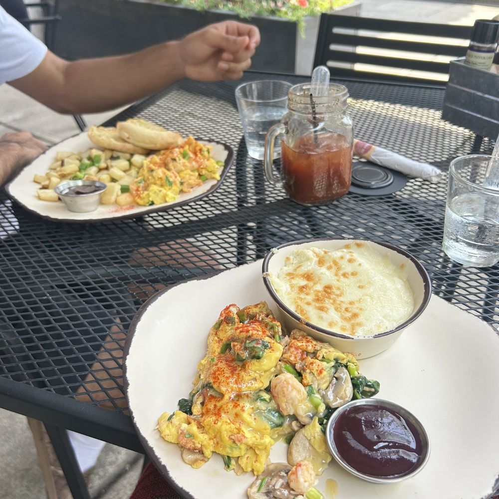 Egg Harbor Café - Lobster scramble Grits Cherrywood Bacon Bloody Mary Mimosa ce - Breakfast & Brunch Near Me - Atlanta, Georgia Egg Harbor Café - Lobster scramble Grits Cherrywood Bacon Bloody Mary Mimosa ce - Breakfast & Brunch Near Me - Atlanta, Georgia